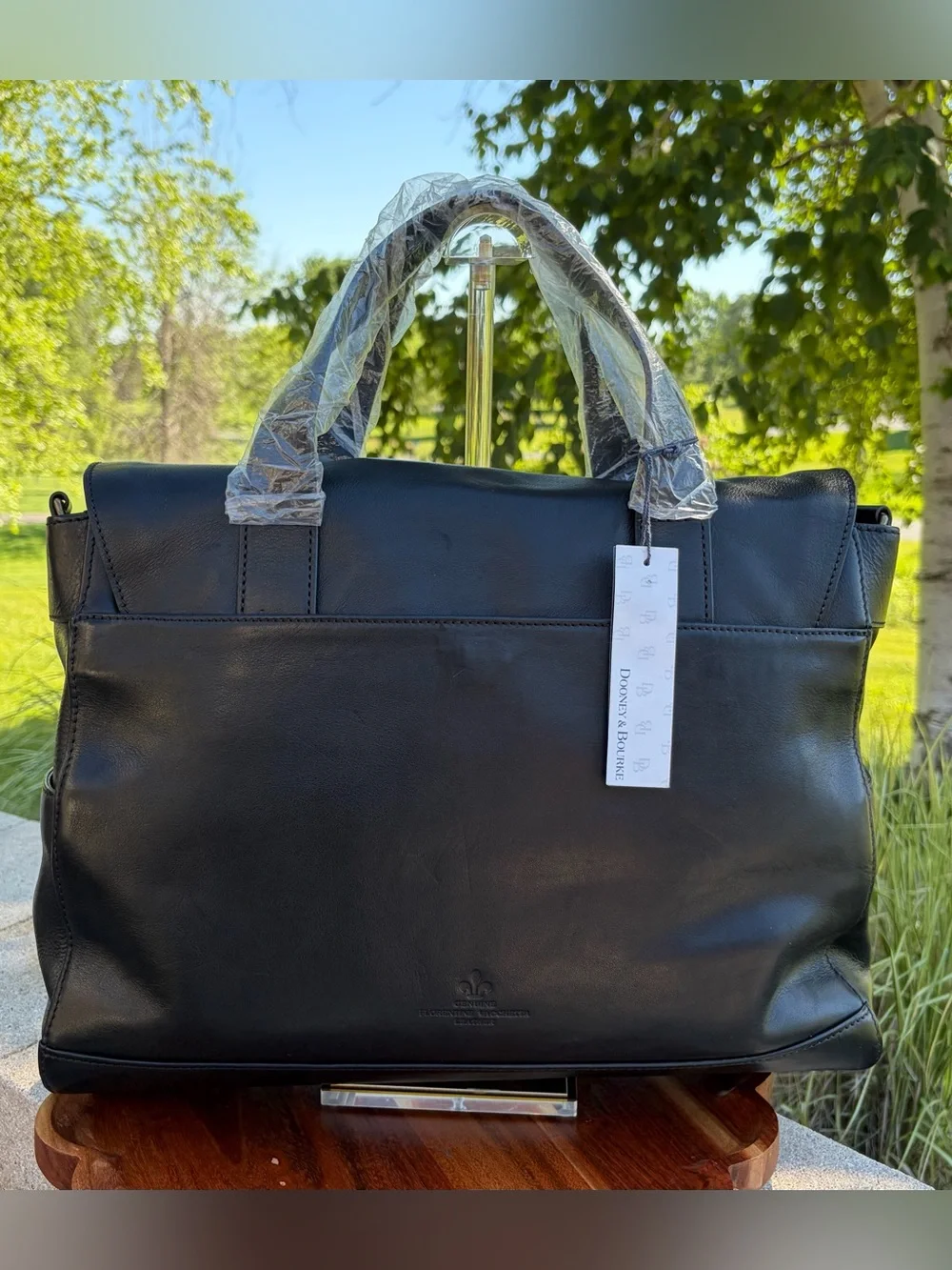 Dooney & Bourke Hunter Messenger Black Florentine NWT Original Packaging